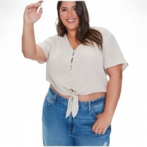 💰Forever 21 Cream Button-Front Blouse - 3X
